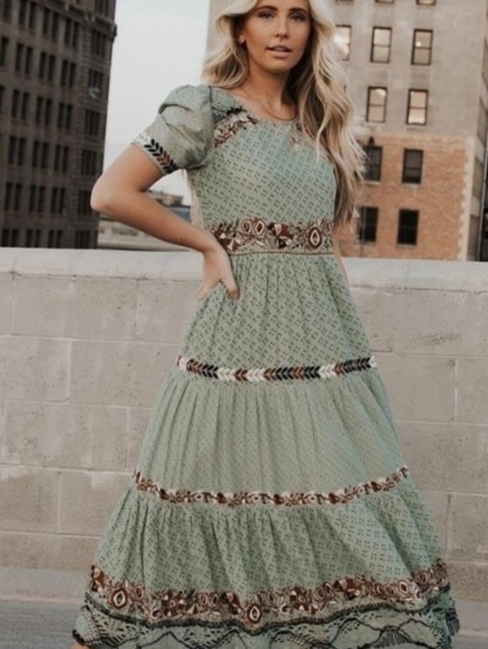 Bohme Spanish Embroidered Lace Dress Short Sleeve Crochet Hem Tiered Boho S